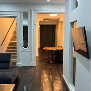  Διαμέρισμα Luxurious In The Centre Of